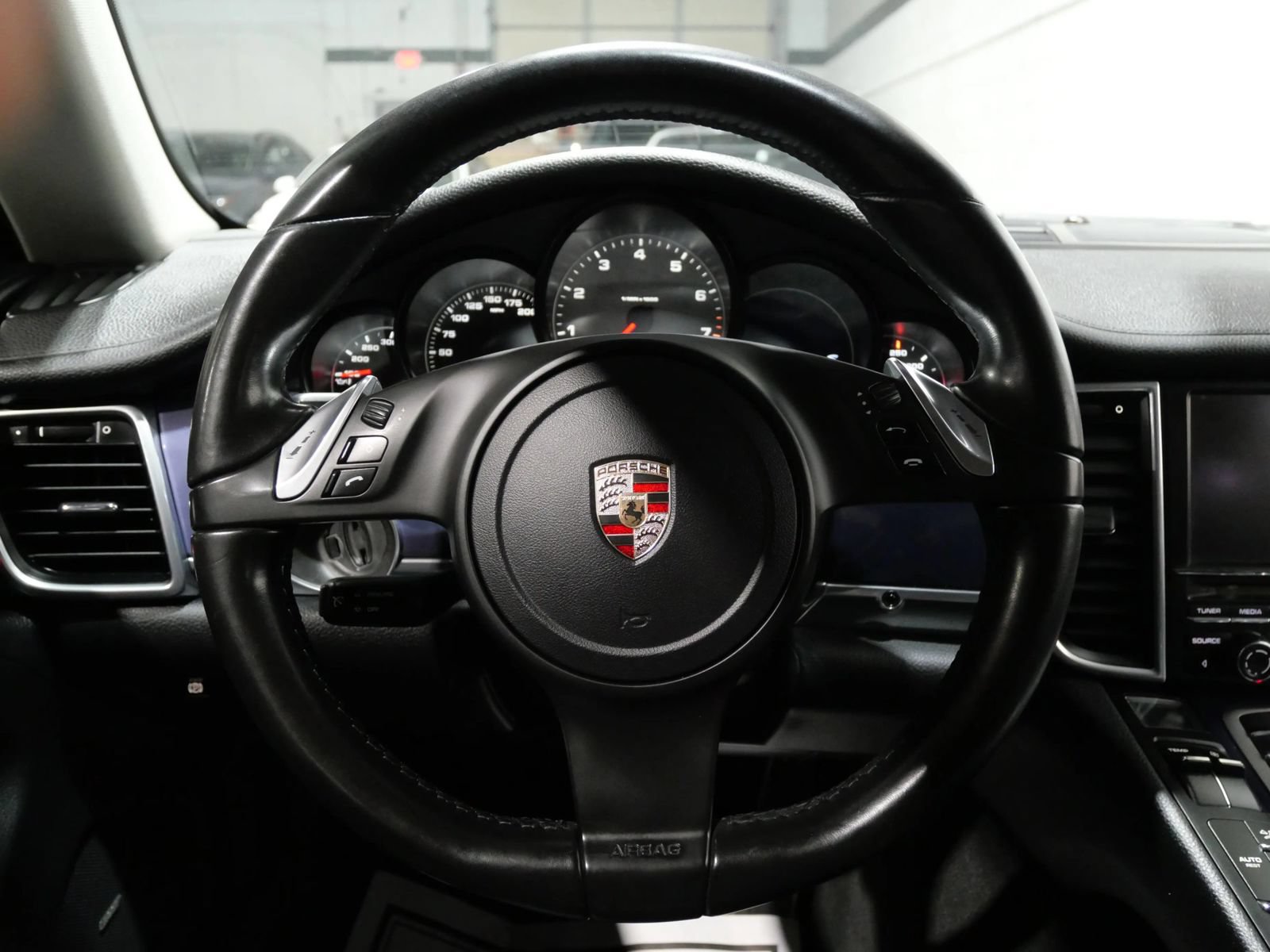 Used 2011 Porsche Panamera S RWD image 15