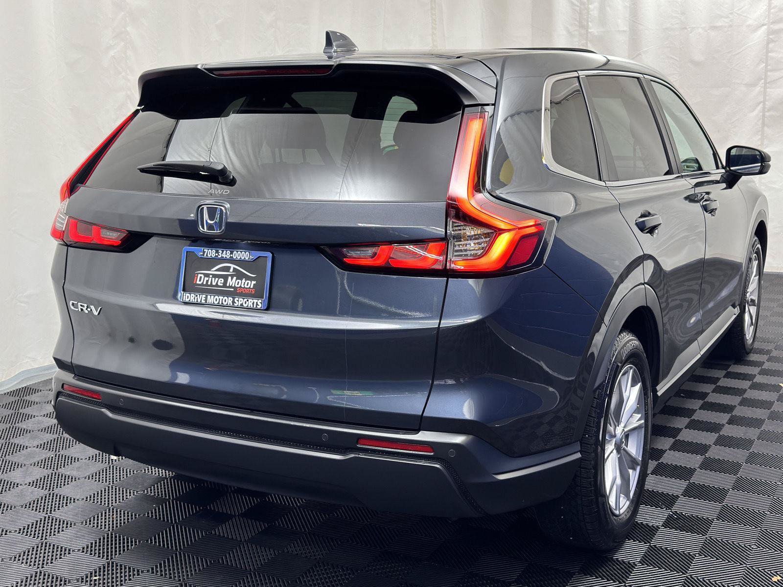 Used 2024 Honda CR-V EX-L image 11