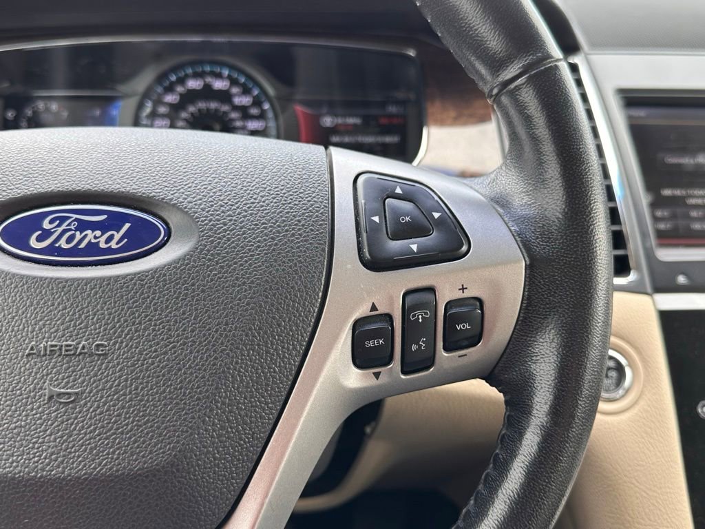 Used 2013 Ford Taurus Limited image 26
