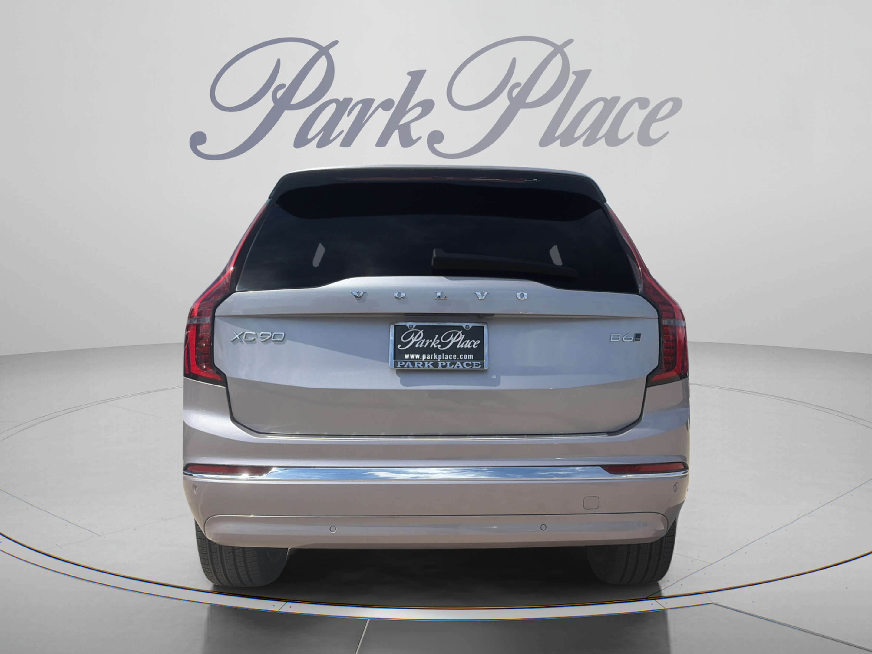 Used 2026 Volvo XC90 B6 Plus w/ Protection Package Premier AWD/4WD image 4