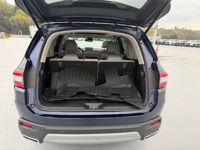 Certified 2025 Honda Pilot Touring image 13