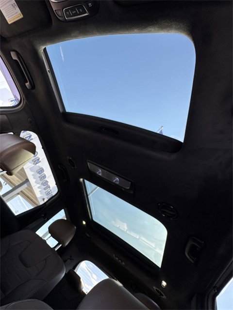 Used 2022 Kia Telluride SX w/ SX Prestige Package image 21