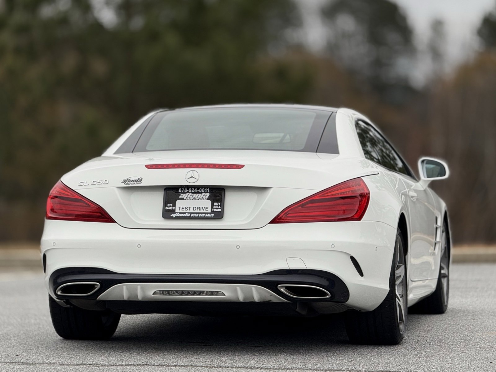 Used 2017 Mercedes-Benz SL 550 image 6