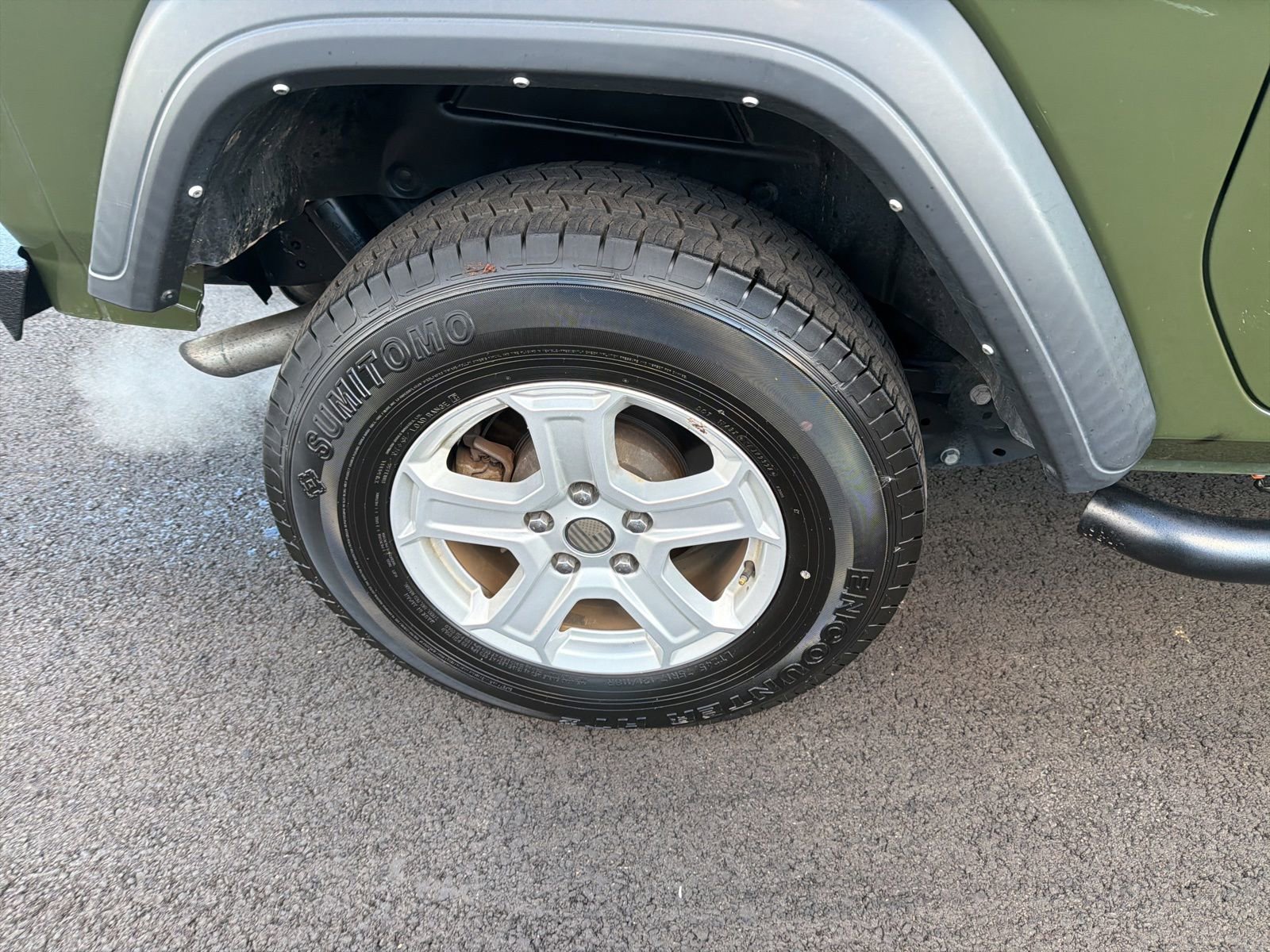 Used 2021 Jeep Wrangler Sport S image 23