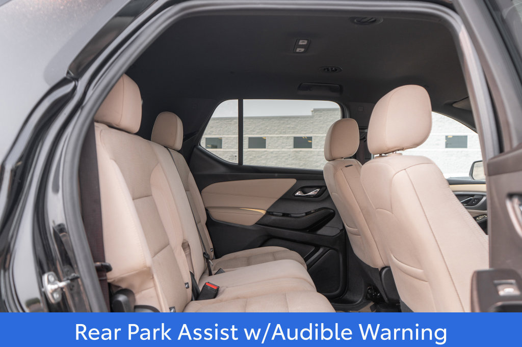 Used 2023 Chevrolet Traverse LS w/ Safety Package AWD/4WD image 13