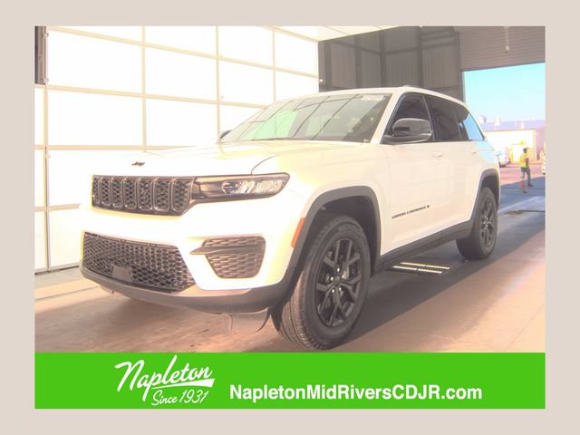 Used 2025 Jeep Grand Cherokee Altitude AWD/4WD video 1