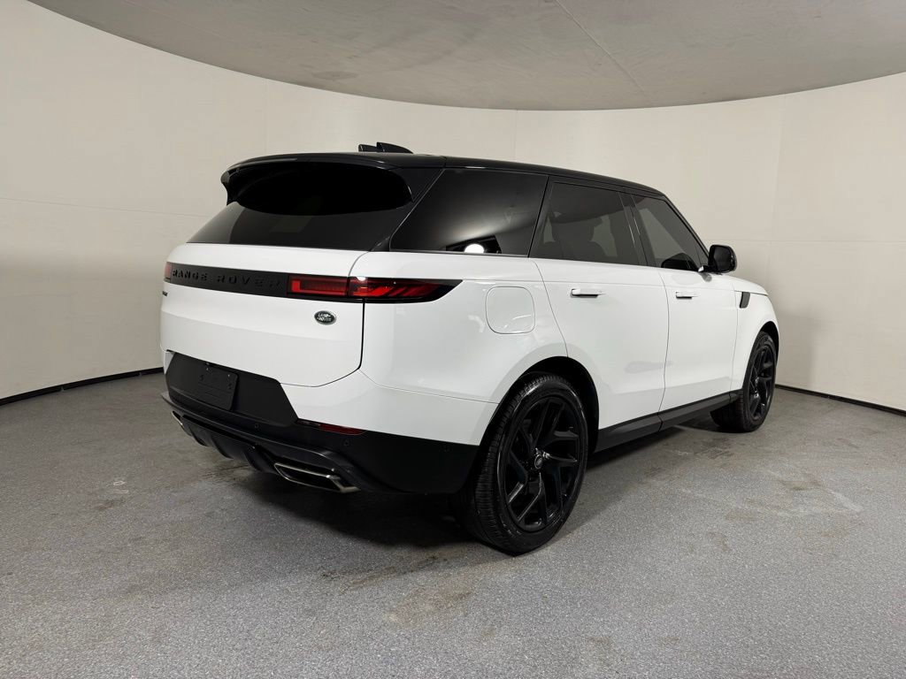 Used 2023 Land Rover Range Rover Sport SE AWD/4WD image 6