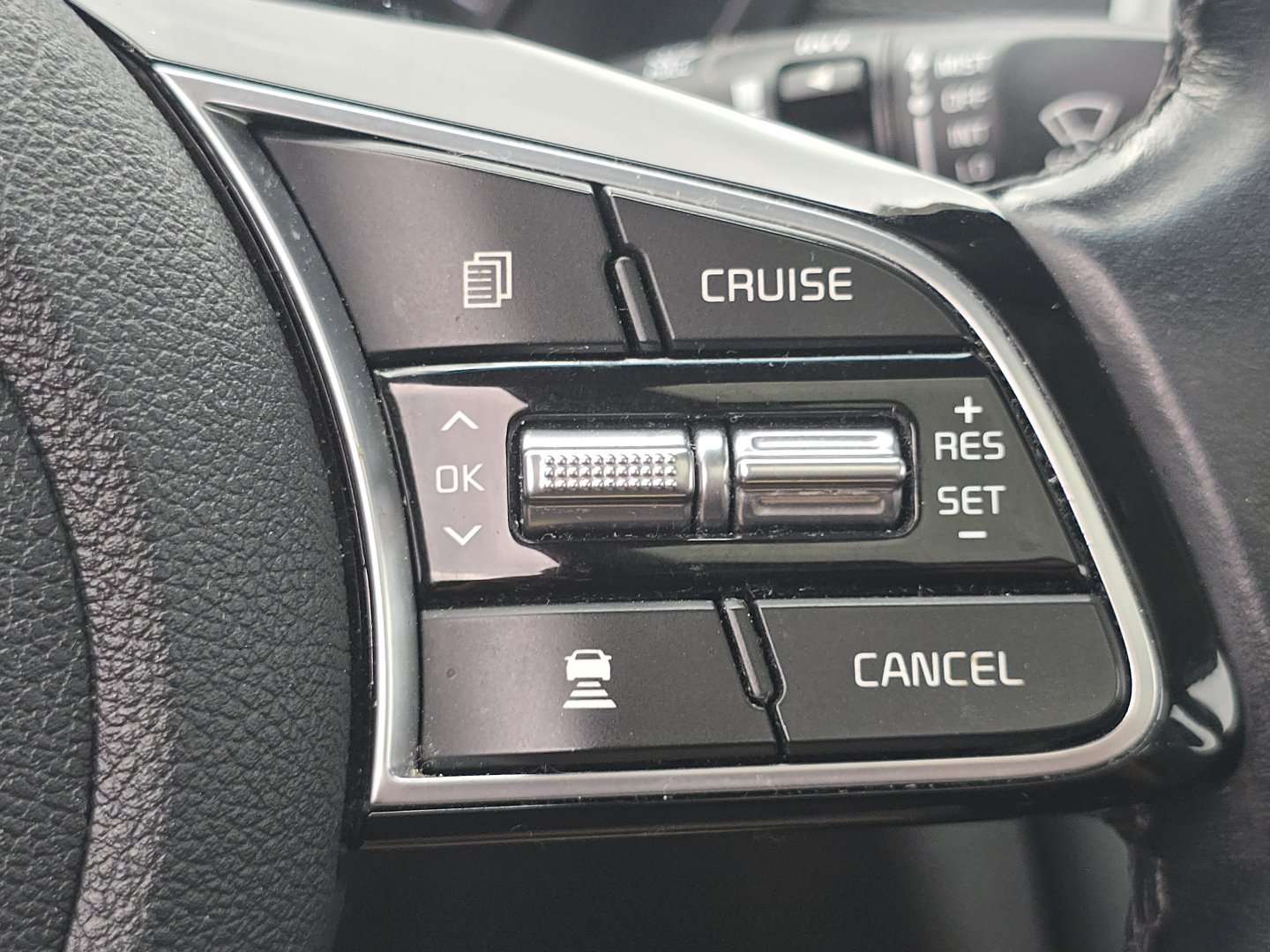 Used 2019 Kia Optima EX w/ EX Premium Package FWD image 30
