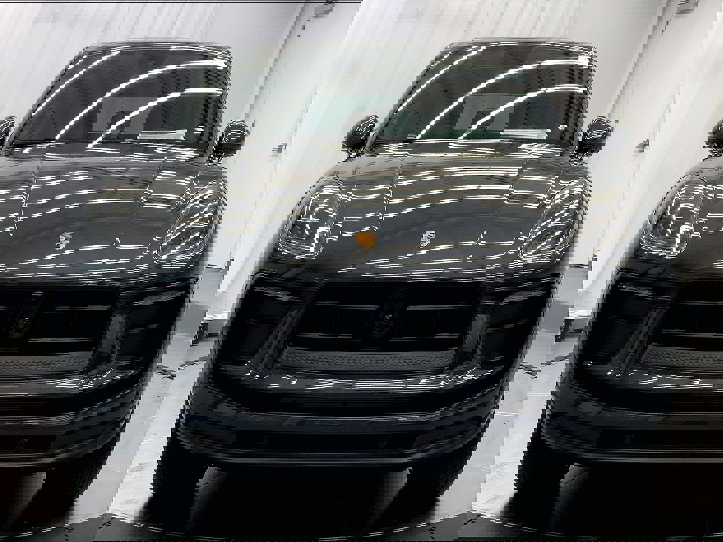 New 2026 Porsche Macan AWD/4WD image 8