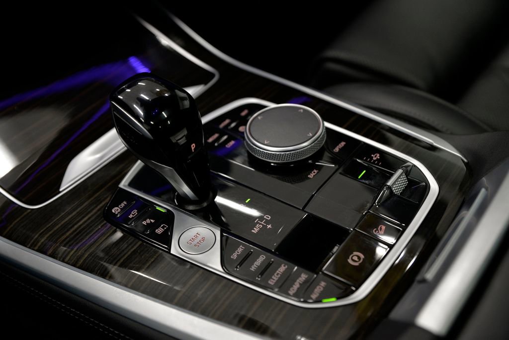 Used 2023 BMW X5 xDrive45e w/ Climate Comfort Package image 26