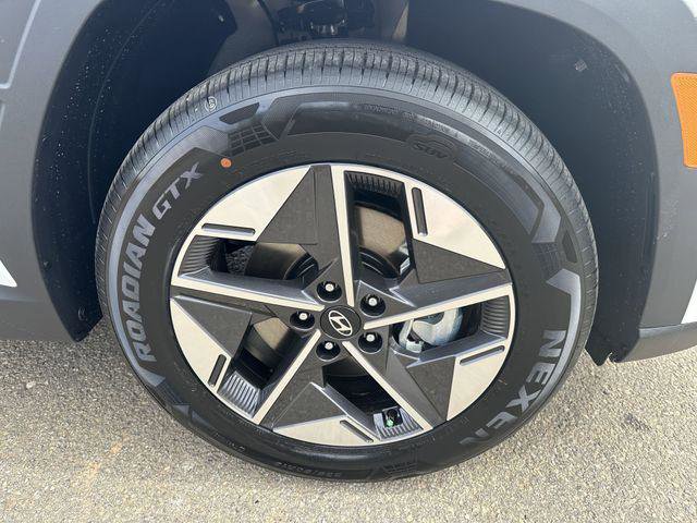 New 2025 Hyundai Tucson SEL image 12