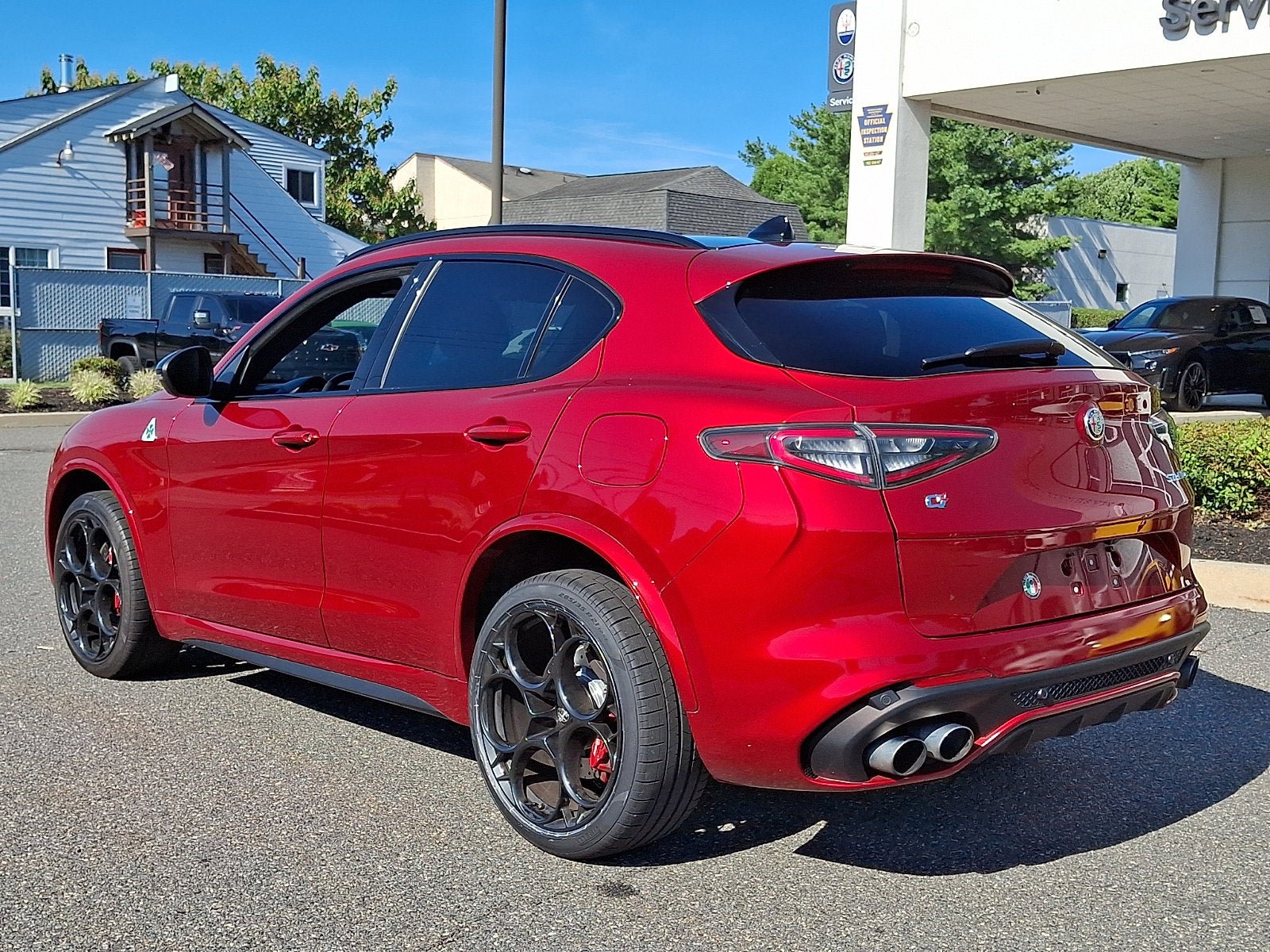 Used 2024 Alfa Romeo Stelvio Quadrifoglio AWD/4WD image 6