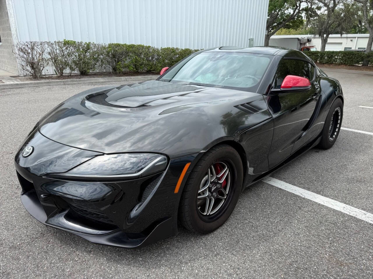Used 2020 Toyota Supra Launch Edition w/ Driver Assist Package RWD image 2