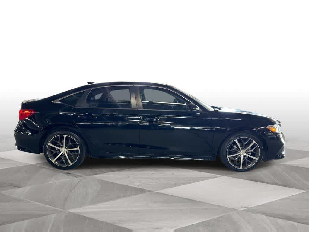 Used 2023 Honda Civic Touring image 9