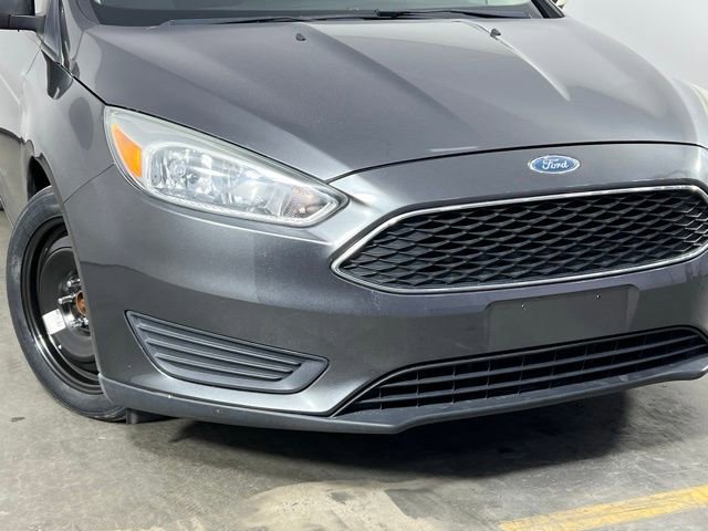 Used 2015 Ford Focus SE image 41