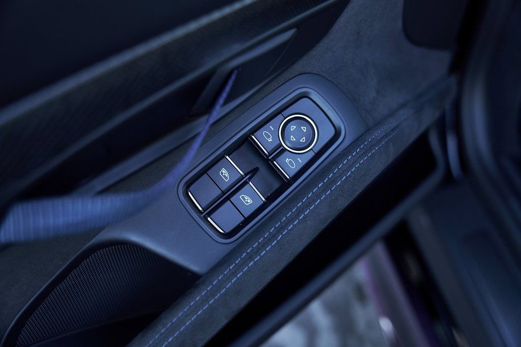 Used 2024 Porsche 718 Cayman GT4 RS w/ Weissach Package image 27