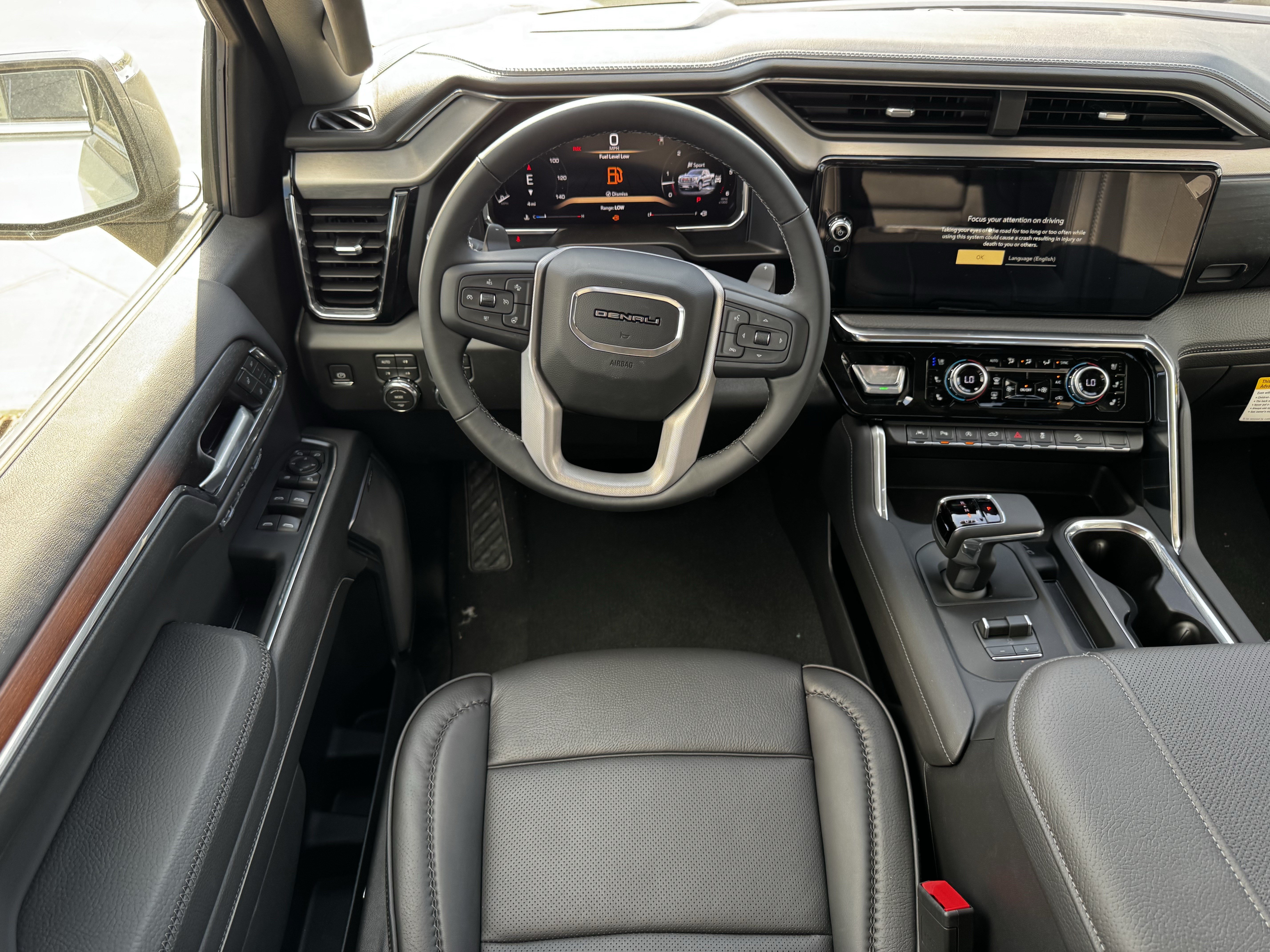 New 2026 GMC Sierra 1500 Denali w/ Technology Package AWD/4WD image 11