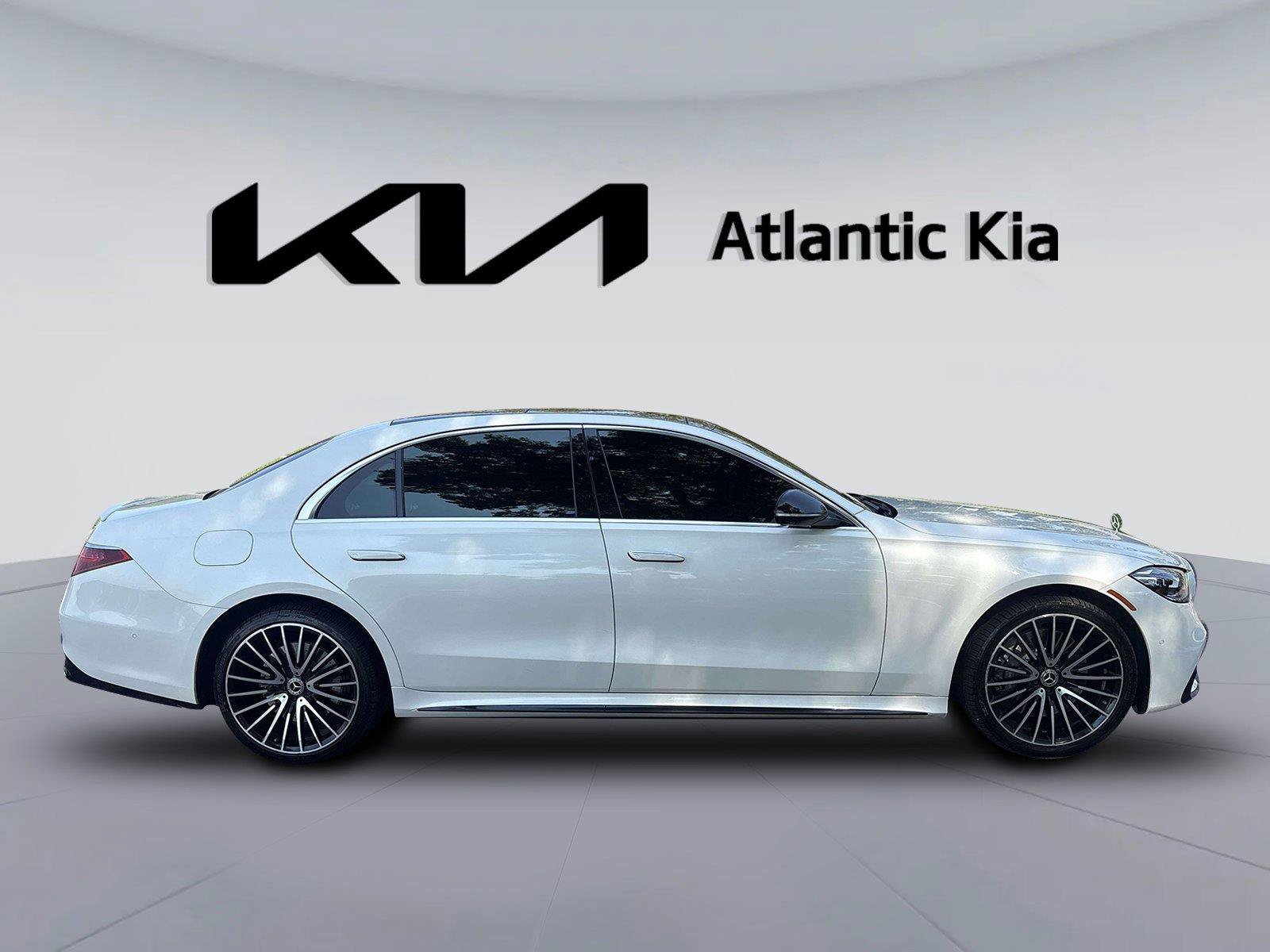 Used 2022 Mercedes-Benz S 580 4MATIC Sedan image 5