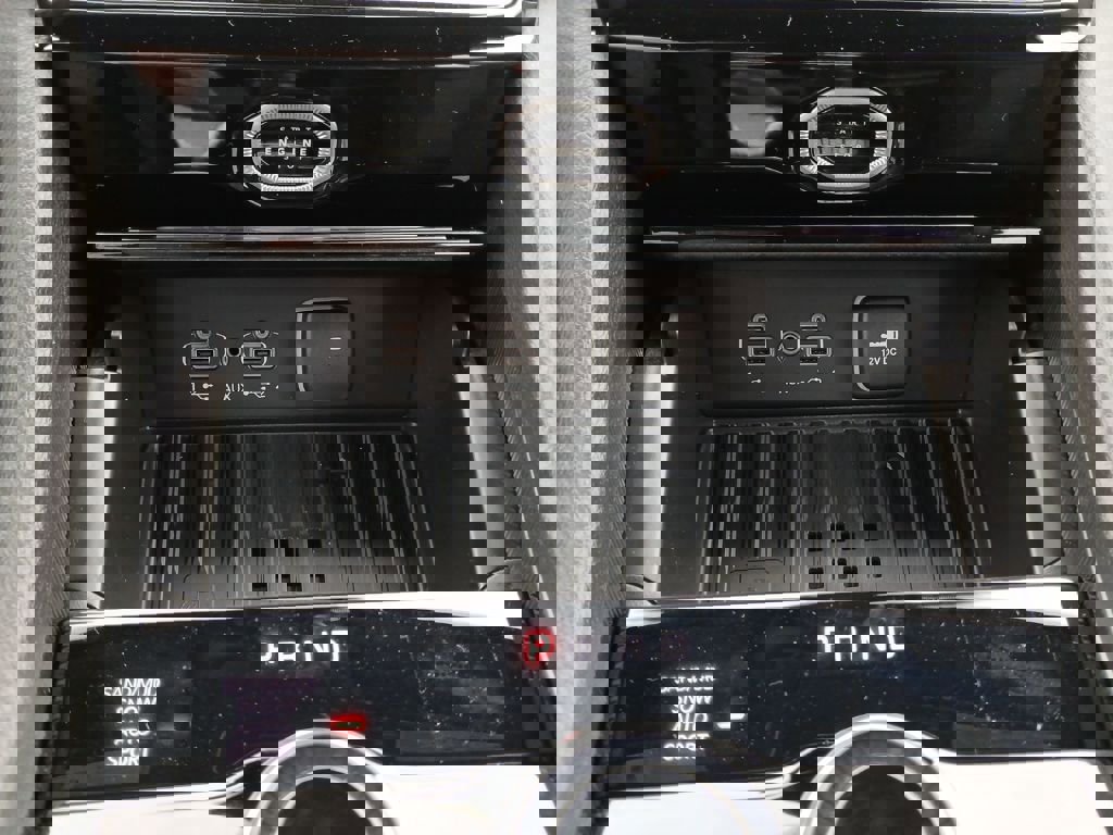 New 2026 Jeep Grand Cherokee L Laredo image 20