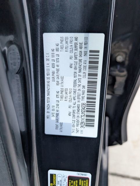 Used 2018 MAZDA MAZDA3 Sport image 35