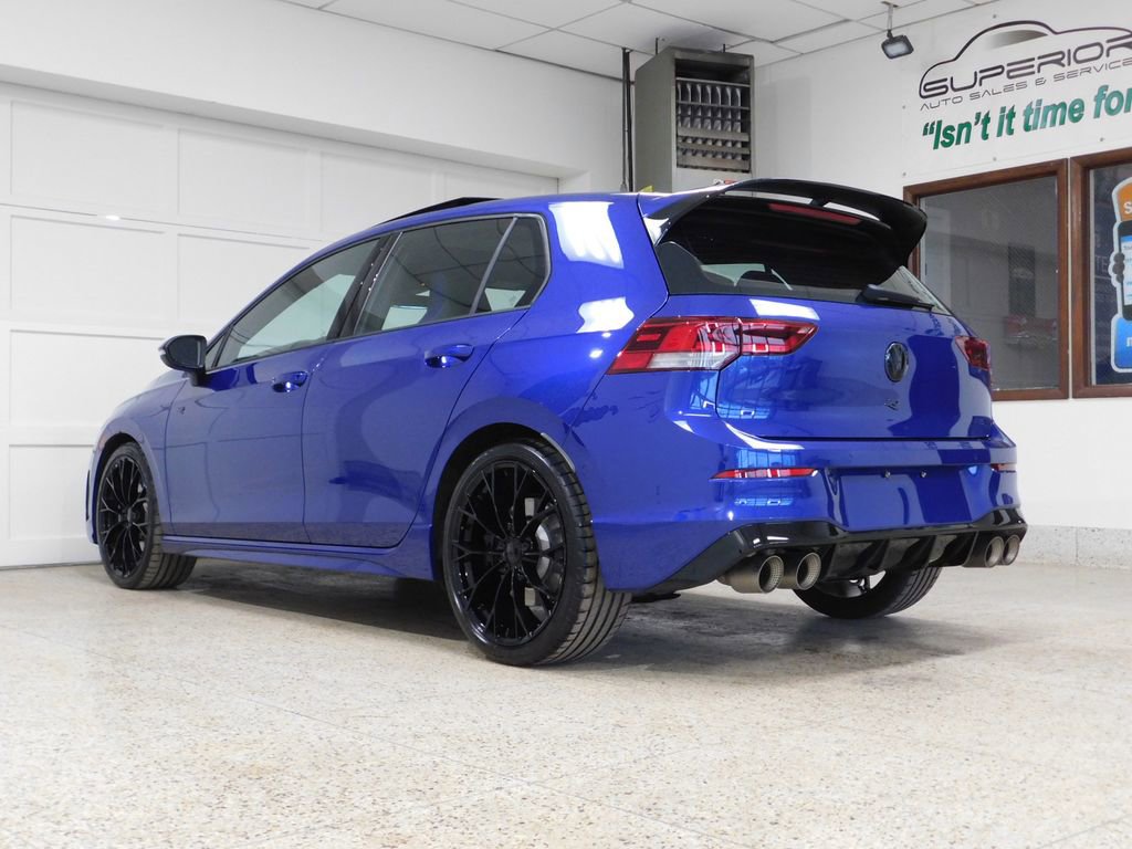 Used 2025 Volkswagen Golf R Black Edition image 6