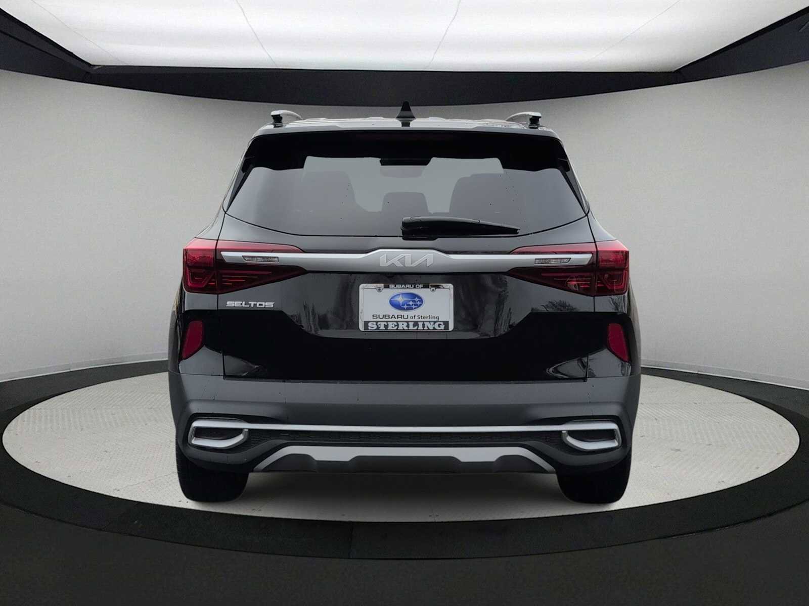 Used 2023 Kia Seltos SX w/ SX Sunroof Package image 7