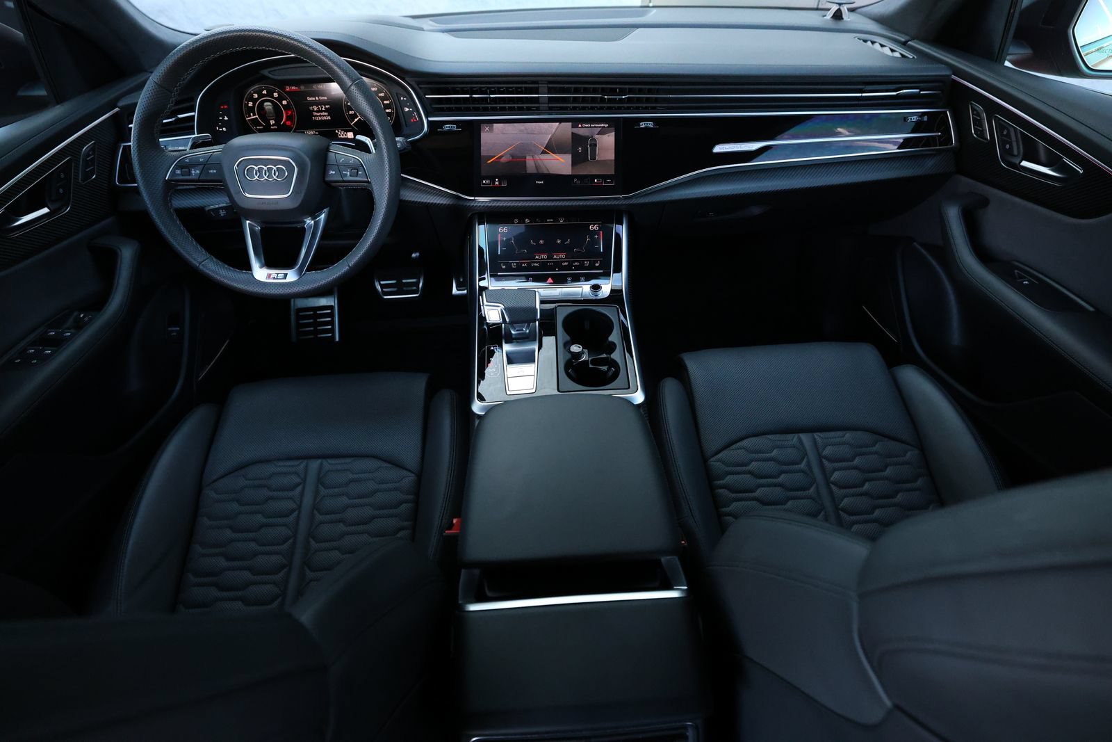 Used 2025 Audi RS Q8 performance AWD/4WD image 4