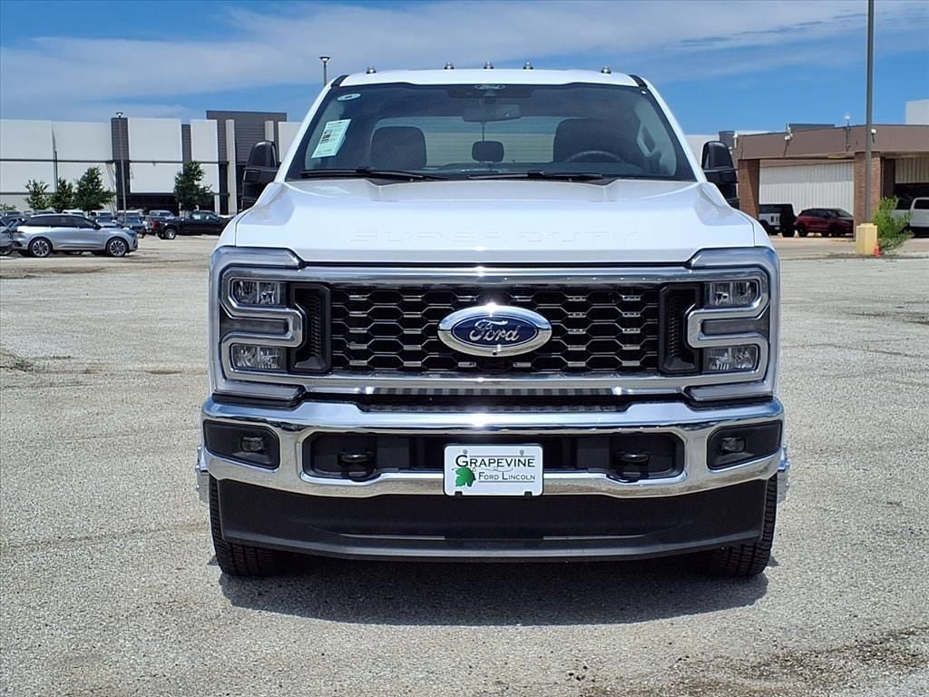 New 2026 Ford F350 XLT AWD/4WD image 2