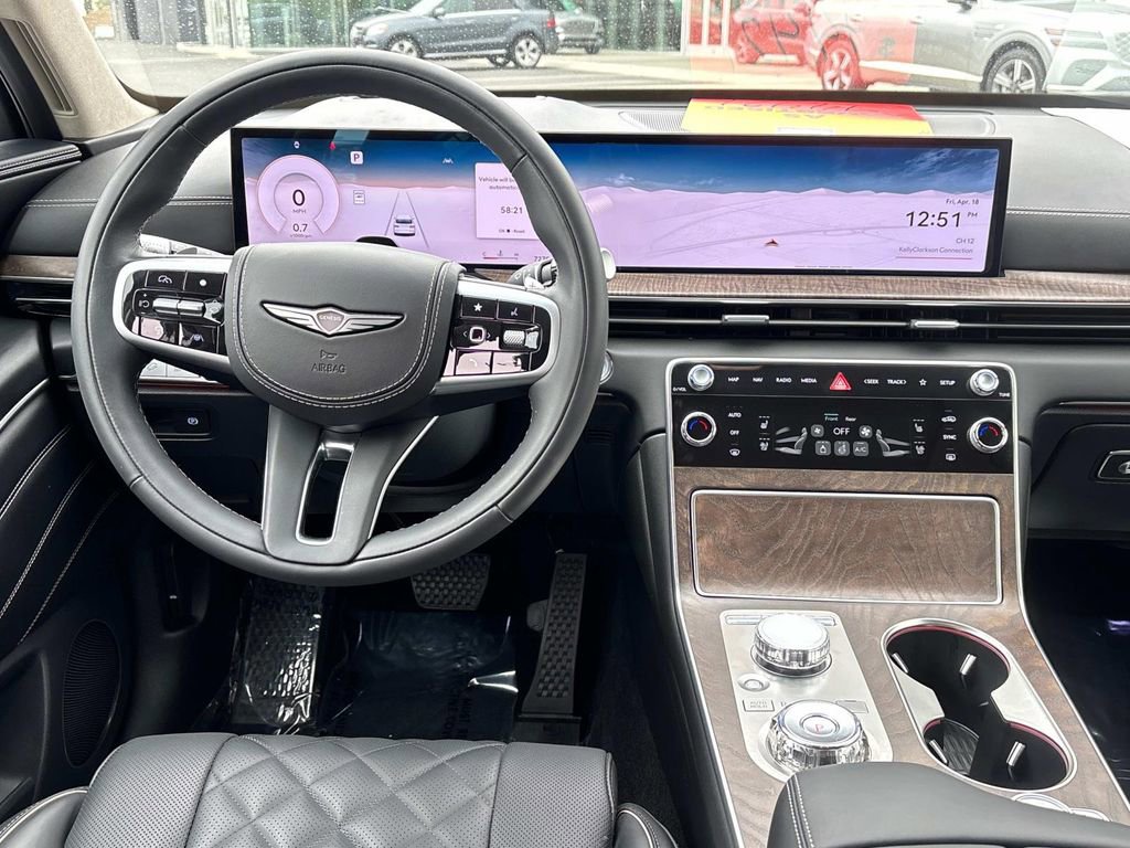 Used 2025 Genesis GV80 3.5T Prestige image 7
