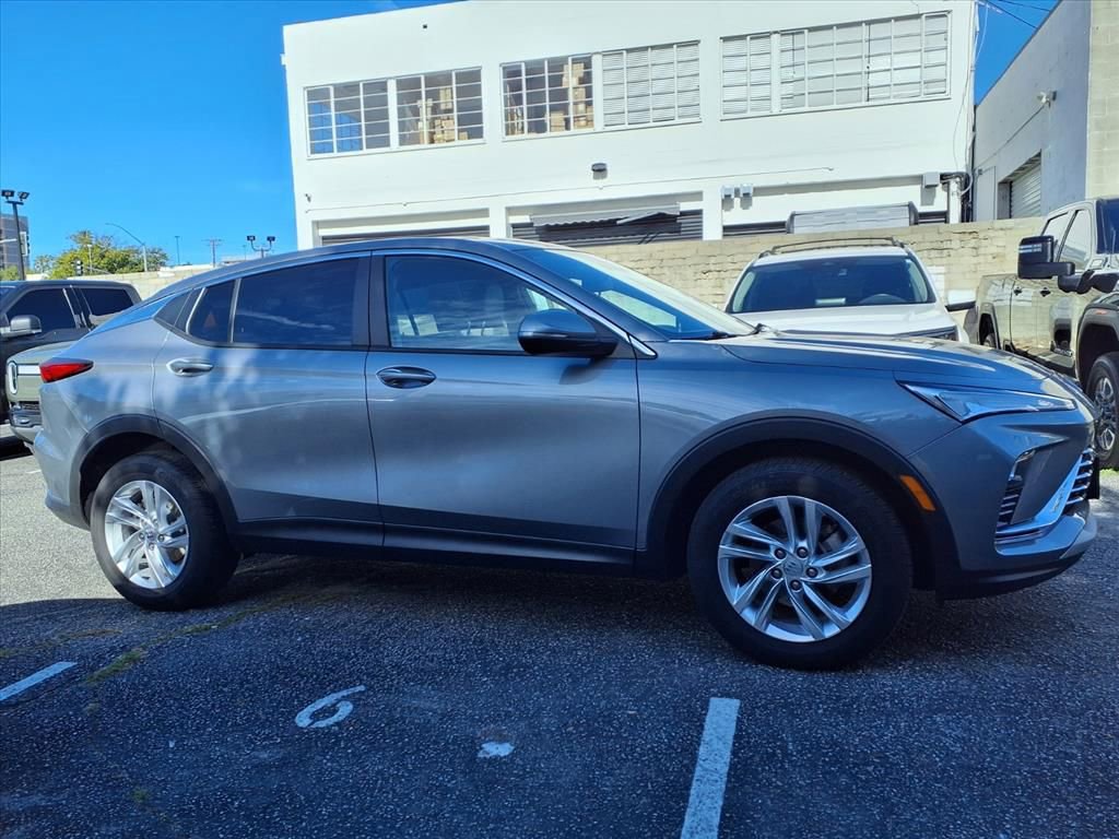 Used 2024 Buick Envista Preferred image 4