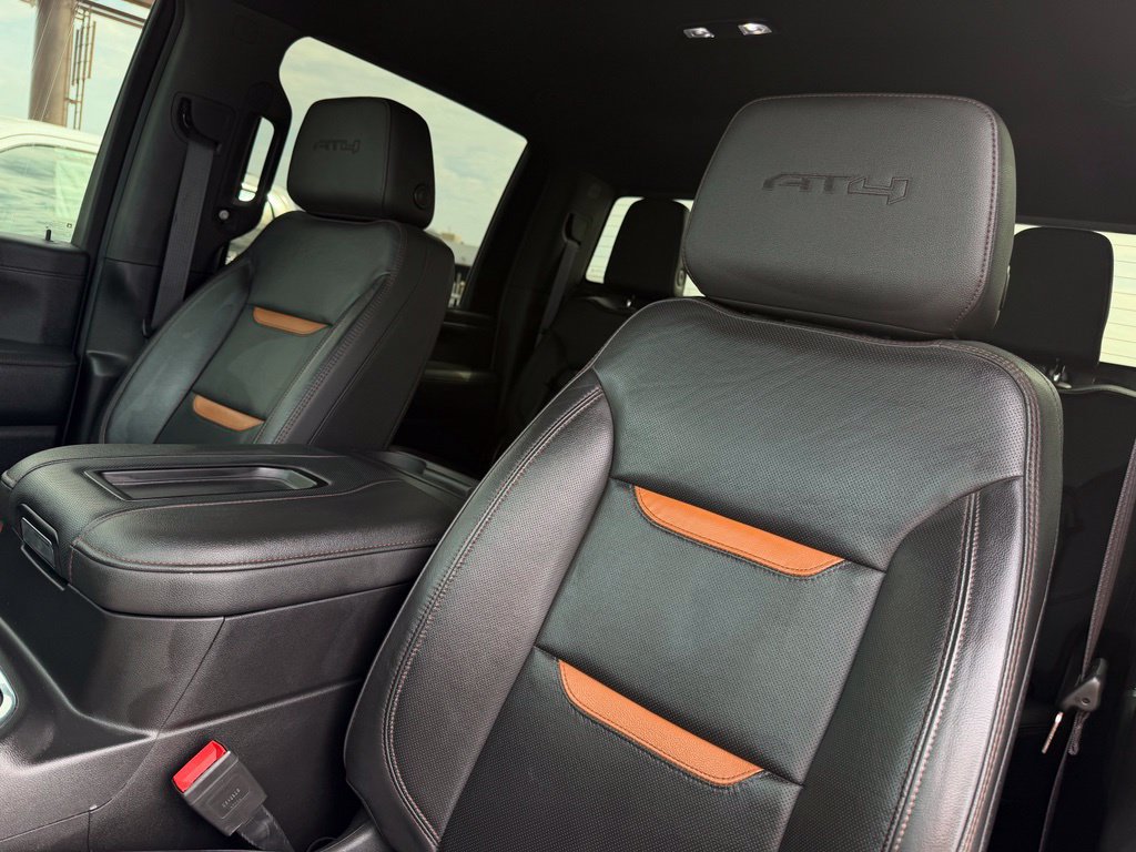 Used 2022 GMC Sierra 2500 AT4 w/ AT4 Preferred Package AWD/4WD image 16