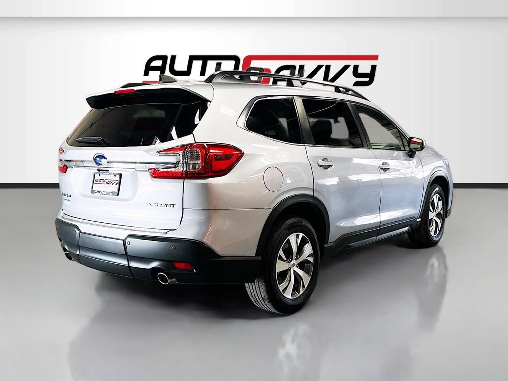 Used 2023 Subaru Ascent Premium w/ Convenience Package image 7