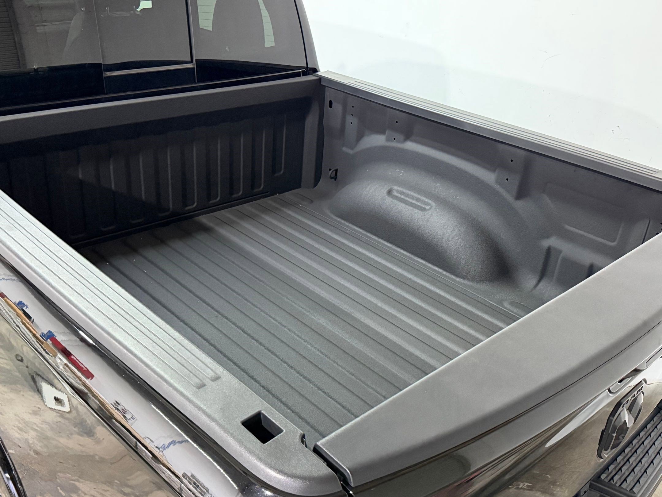 Used 2023 RAM 1500 Limited w/ Night Edition AWD/4WD image 46