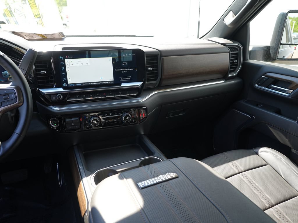 Used 2024 Chevrolet Silverado 3500 High Country w/ High Country Premium Package AWD/4WD image 22