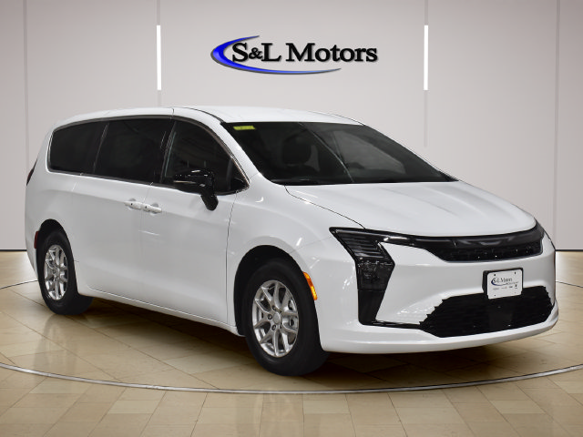 New 2027 Chrysler Pacifica Select
