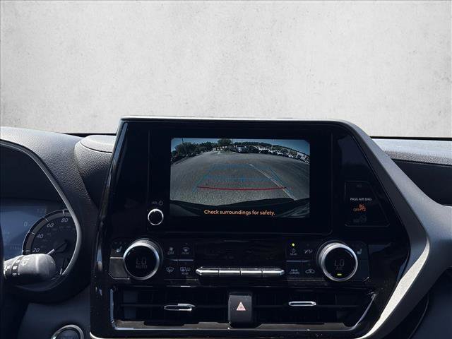 Certified 2026 Toyota Highlander XLE AWD/4WD image 15