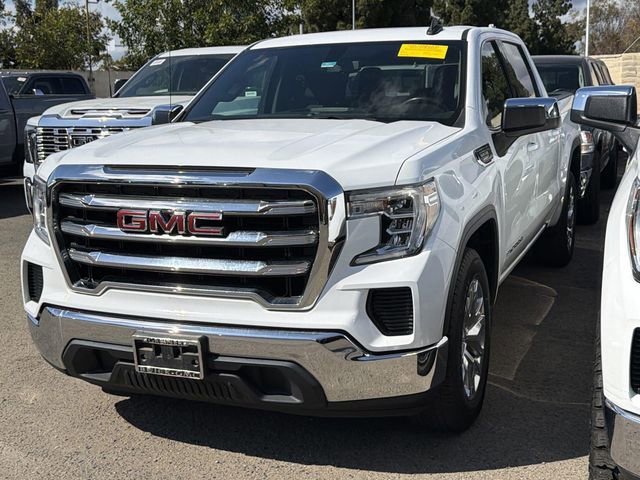 Used 2021 GMC Sierra 1500 SLE RWD image 3