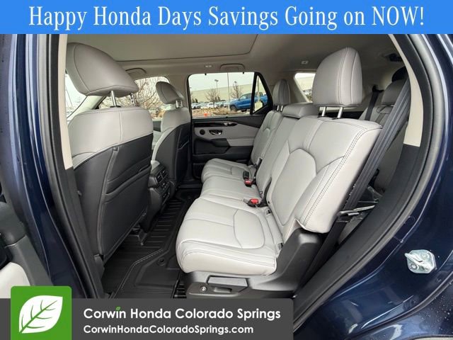 New 2025 Honda Pilot Touring image 16