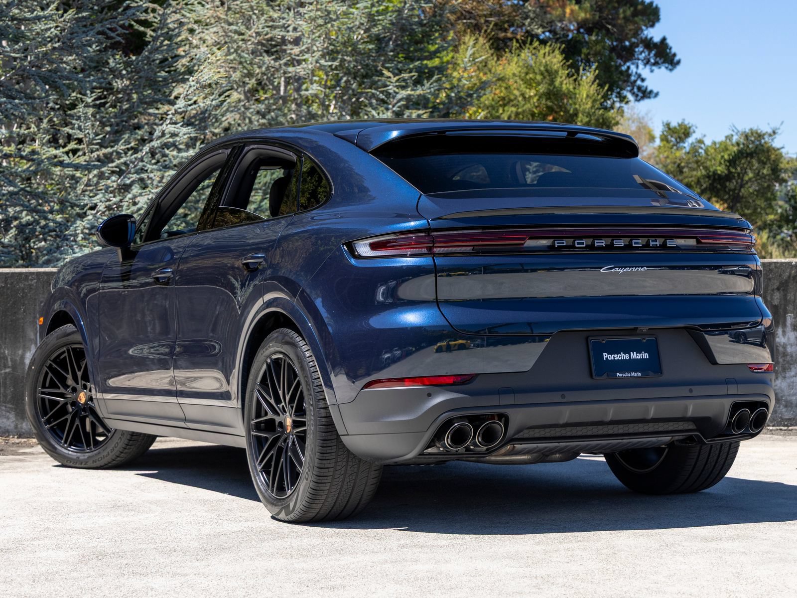 New 2026 Porsche Cayenne Coupe AWD/4WD image 3