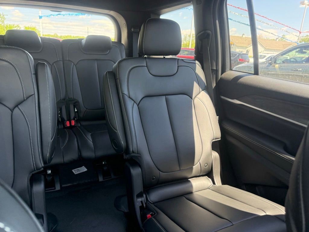 New 2026 Jeep Grand Cherokee L Limited AWD/4WD image 52