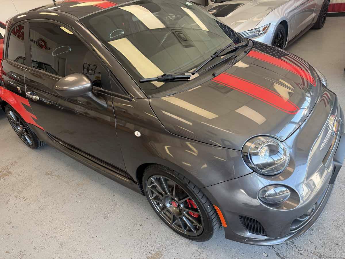 Used 2015 FIAT 500 Abarth FWD image 3