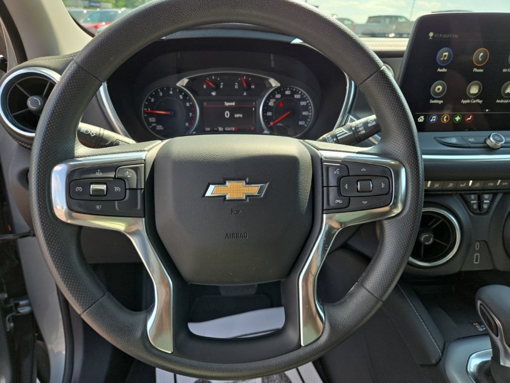 Certified 2024 Chevrolet Blazer LT w/ Convenience Package AWD/4WD image 17