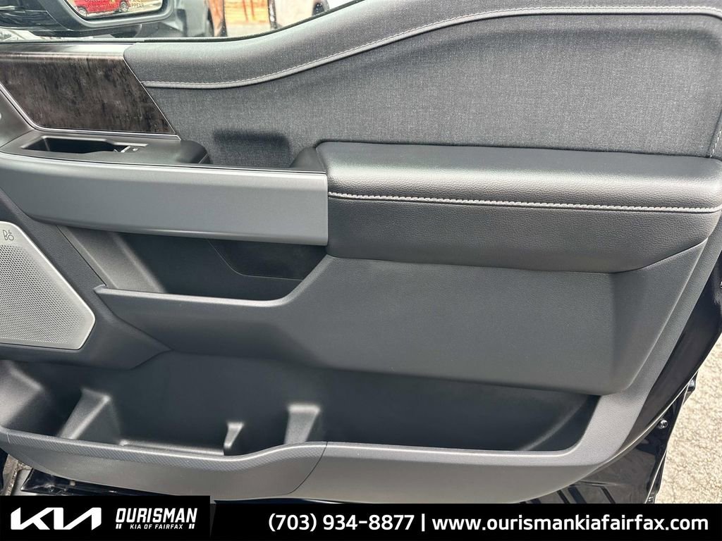 Used 2023 Ford F150 Lariat w/ Equipment Group 502A High image 19