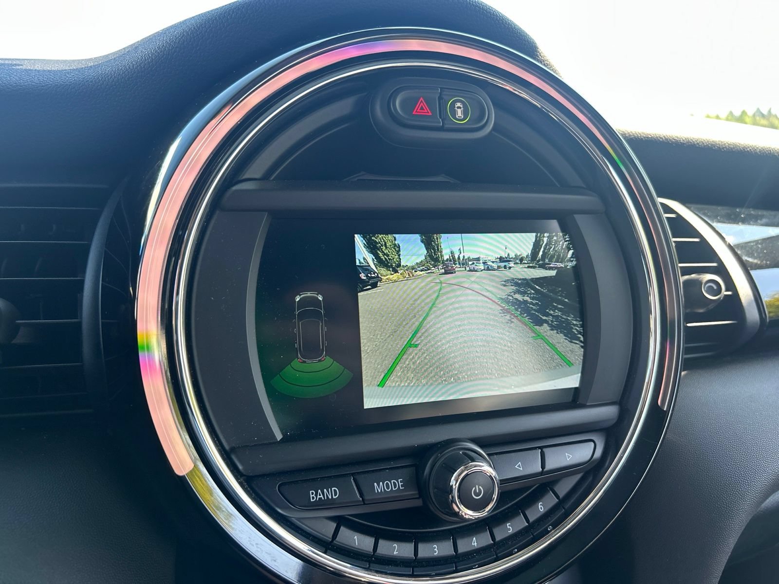 Used 2019 MINI Cooper S w/ Signature Upholstery Package FWD image 10