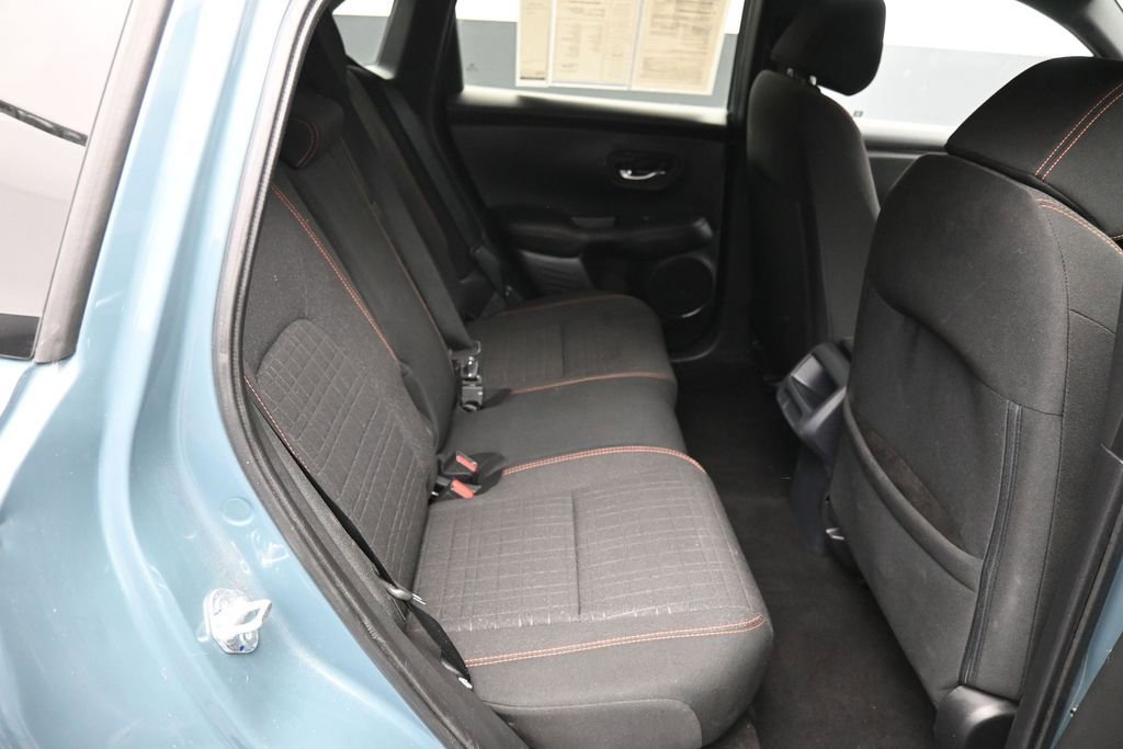 Certified 2025 Honda HR-V Sport image 22