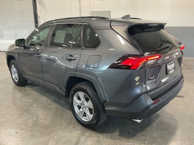 Used 2024 Toyota RAV4 XLE AWD/4WD image 4