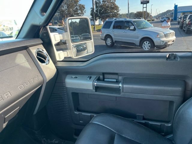 Used 2016 Ford F250 Lariat w/ Lariat Ultimate Package AWD/4WD image 27