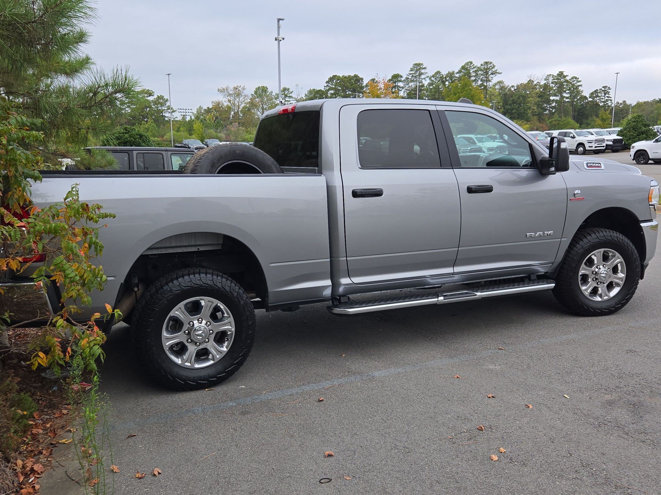 Used 2024 RAM 2500 Big Horn AWD/4WD image 6