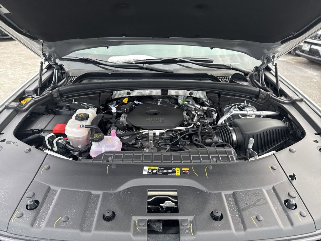 New 2026 Jeep Grand Cherokee Altitude image 31