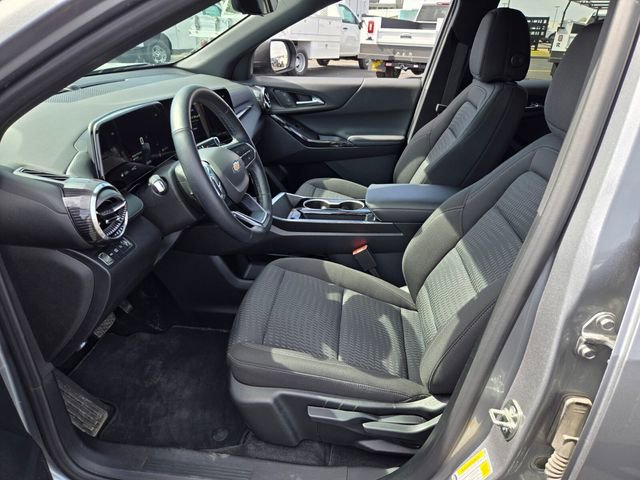 Used 2025 Chevrolet Equinox LT w/ Safety and Technology Package image 10